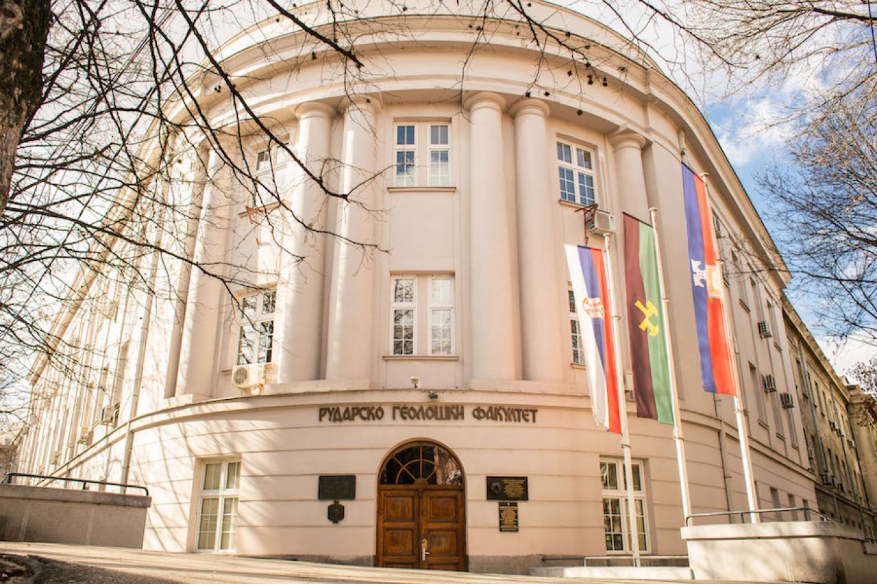 Mračna istorija zgrade u Đušinoj br. 7